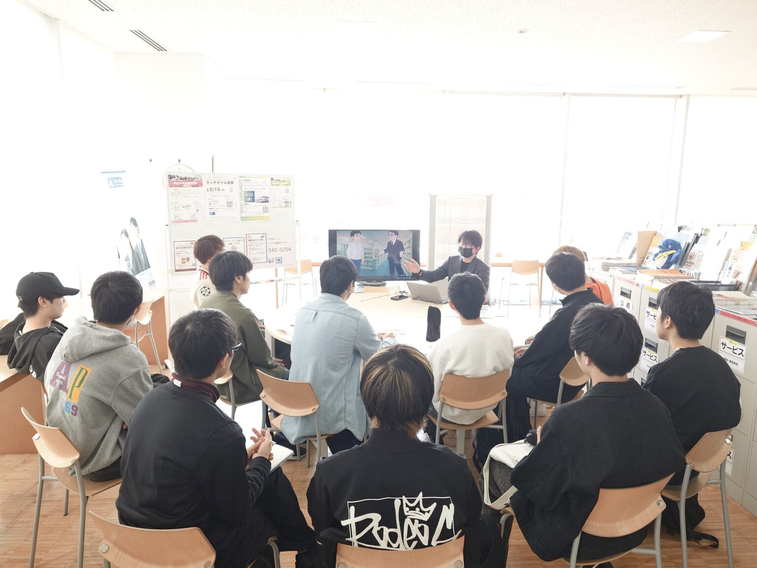 流通経済大学での就活ミニセミナーの様子